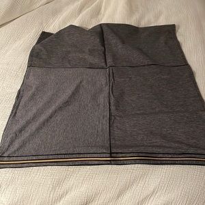 Lululemon loop zip up scarf